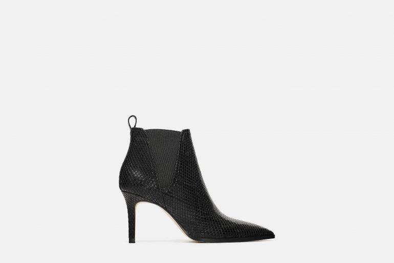 Bottines noires effet serpent Zara