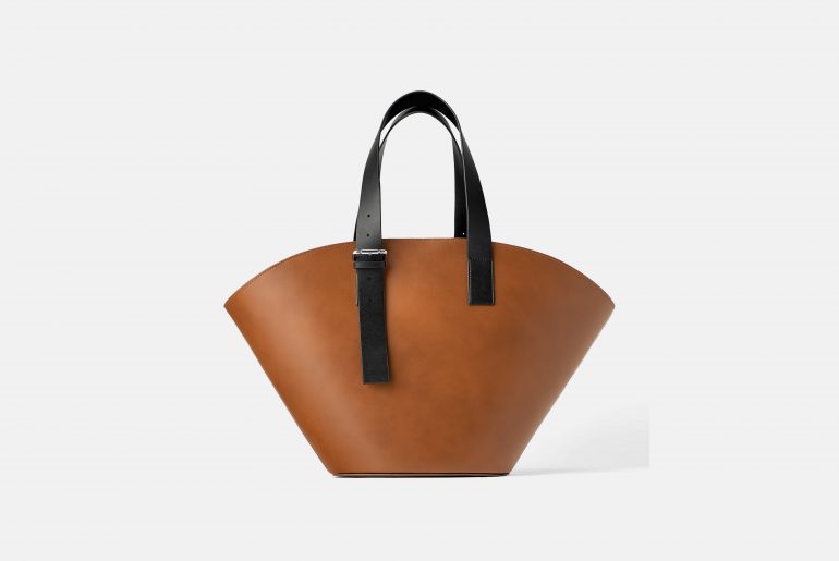 Sac en cuir oversize Zara
